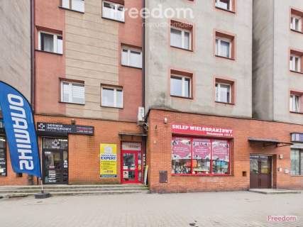 Lokal 95m Centrum Witryna 2 wejścia parking