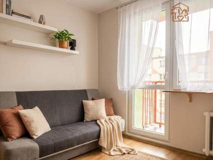Kawalerka z balkonem, pet-friendly - Główna 12