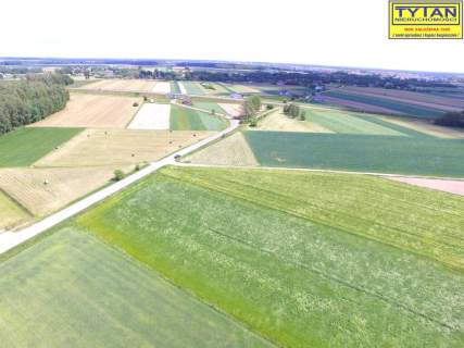 Działka o powierzchni 1,98 ha przy DK63