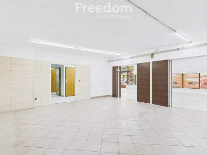 Gotowy lokal 130 m2, 6 miejsc parkingowych