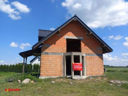 KROBIA DOM 158 M2 z garażem i dużą działką 1582 M2