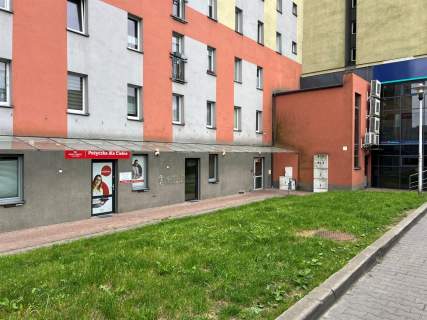 Lokal użytkowy 55 m2/ 2 sale/ Ustronie/ przy targu