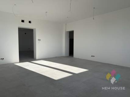 Biurowiec po remoncie 350 m2, bd lok.