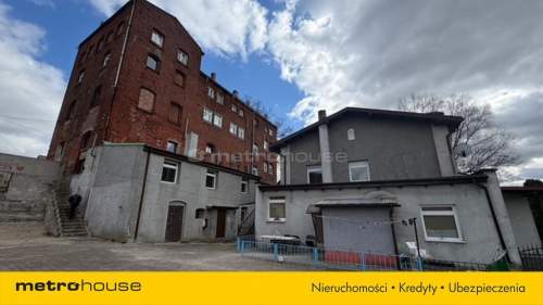 Wąbrzeźno działka 3838 m2 z kamienicą nad jeziorem