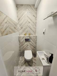 Apartament z prywanym parkingiem i komórką,Bielany