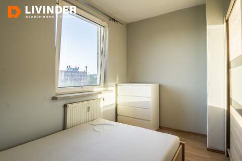 3 pok. jasne, dwupoziomowe ze schowkiem balkon.