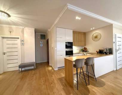 Mieszkanie z garażem w centrum miasta Apartament