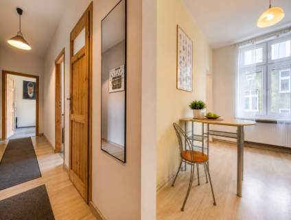 2-pokojowe mieszkanie w centrum balkon parking