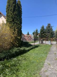 Dom w centrum Jezioran   duży potencjał inwestycyj