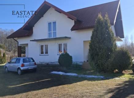 Dom i działki budowlane przy lesie