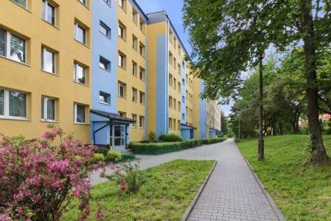 Trzy osobne pokoje Balkon pierwsze pietro