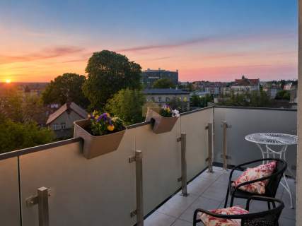 apartament 3-pokojowy 70 m 2 balkony parking