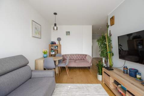3 pokoje dwustronne duży balkon garaż