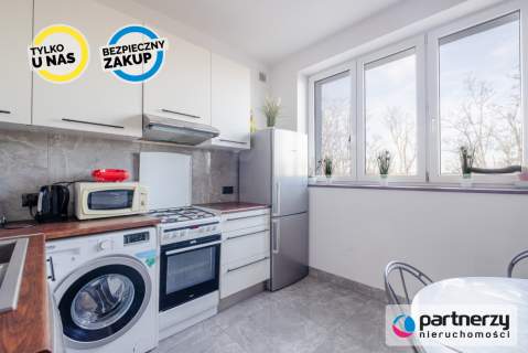 3 pokoje z wyremontowaną kuchnią i łazienką