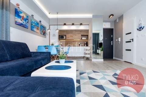 Apartament nad morzem- taras, garaż 