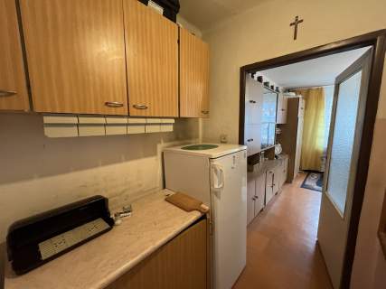Kawalerka 25 m2 drugie piętro w centrum Puław.