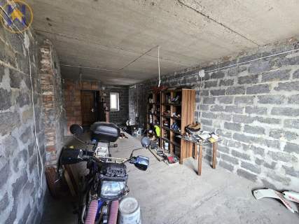 TYLKO U NAS Dom, 260m2, działka 8 ar