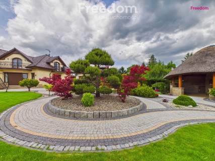 Dom z boiskiem i altaną-Mazowszany-Kowala