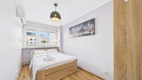 for rent Centrum ul. Zgoda 2 pokoje balkon
