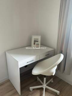 5 pokoi 58 m Balkon Prądnik Czerwony