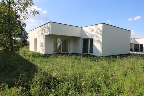 DOM nr 3 w stanie surowym zamkniętym Taczów