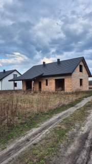 Dom na sprzedaż w Staszowie