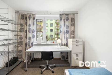 3 oddzielne pokoje salon z kuchnią, z balkonem