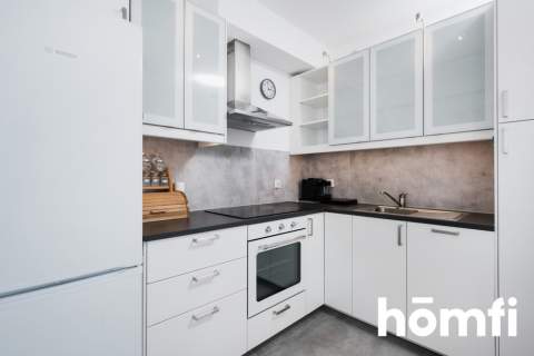 2-pokojowe z balkonem i garderobą