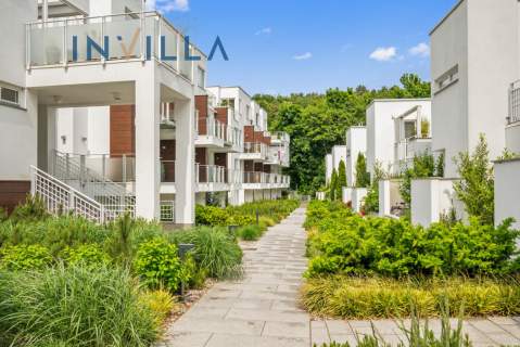 Luksusowy apartament z dużym tarasem 80 m od plaży