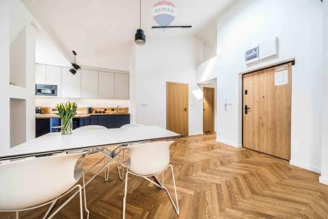 Apartament mieszkanie balkon gotowe winda centrum