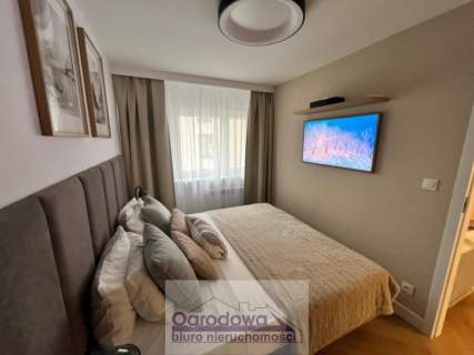 Nowoczesny apartament z wyposażeniem