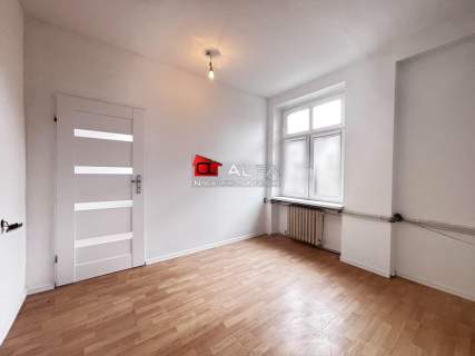 4-pokojowe mieszkanie w Mrowinach 