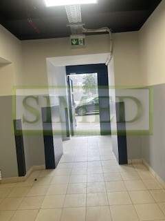 Pofabryczny klimat, recepcja, parking , dostęp24h