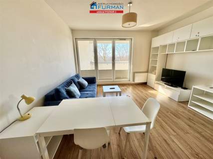 2 pokoje 43,5 m2, budynek z basenem Pelikan,Rataje