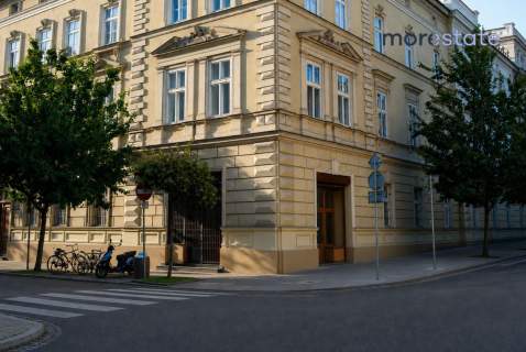 Narożny lokal gastronomiczny w centrum Krakowa