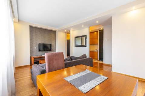 Najem krótko i długoterminowy w Apartamentowcu