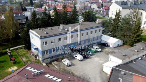 BUDYNEK BIUROWY W CENTRUM GORLIC, UL. BIECKA
