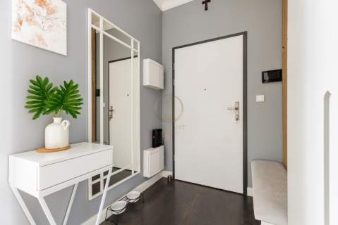 Trzypokojowy apartament z 30 m2 tarasem