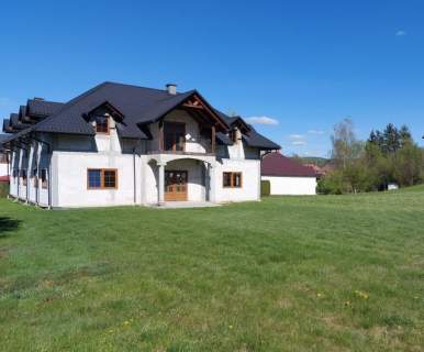 Biuro do wynajęcia, 364,6 m2, Brzozów