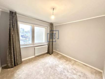 2 pokoje po remoncie Balkon Piwnica Winda
