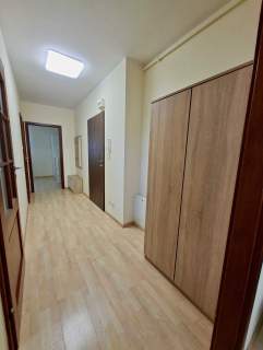 50m2 po remoncie, dwa osobne pokoje, garaż, piwnica, ul. Pol
