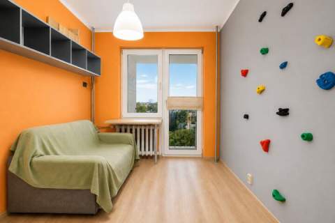 Raków 4 pokoje balkon do odświeżenia