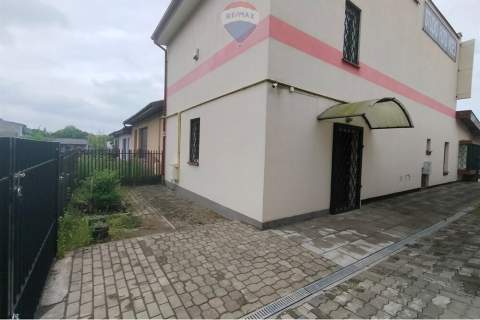 Do wynajęcia lokal 54 m2   os. Ustronie