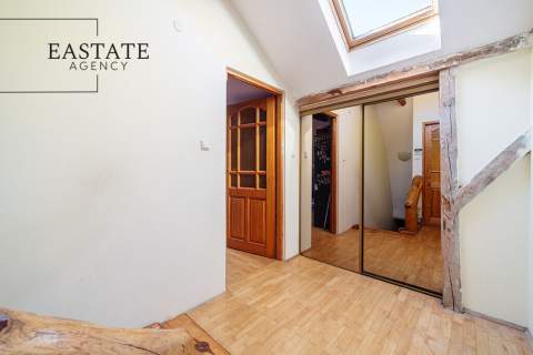 Dom z ogrodem/Szeligi,/blisko metro chrzanów