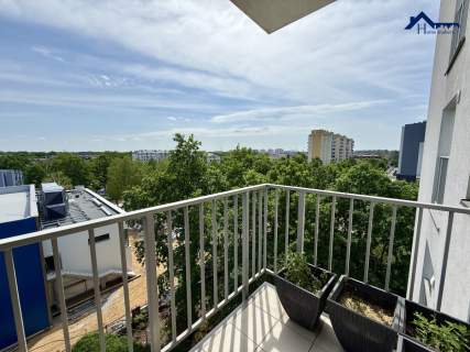 2012 r. Kawalerka Garaż Balkon Do odświeżenia 