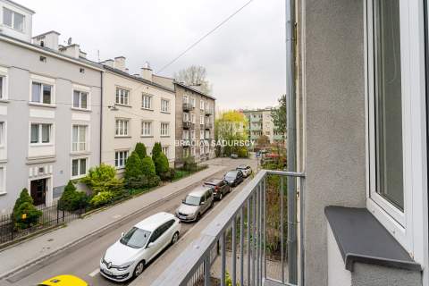 2pok 43 m2 atresole 20 min spacerem od Rynku