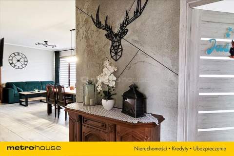 DOM NA GRANICY LASU - PUSZCZY DARŻLUBSKIEJ