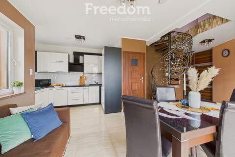 Dwupoziomowy apartament nad Zalewem Wiślanym