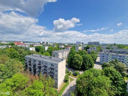 Kawalerka z pięknym widokiem i balkonem