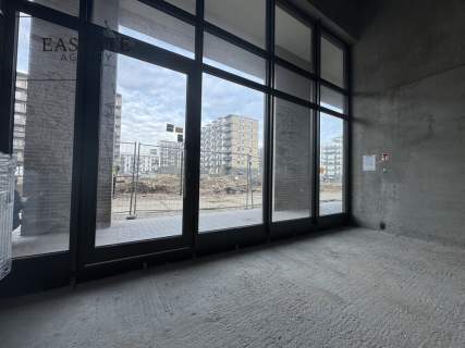 Lokal 197 m , parter, duże witryny, ursus
